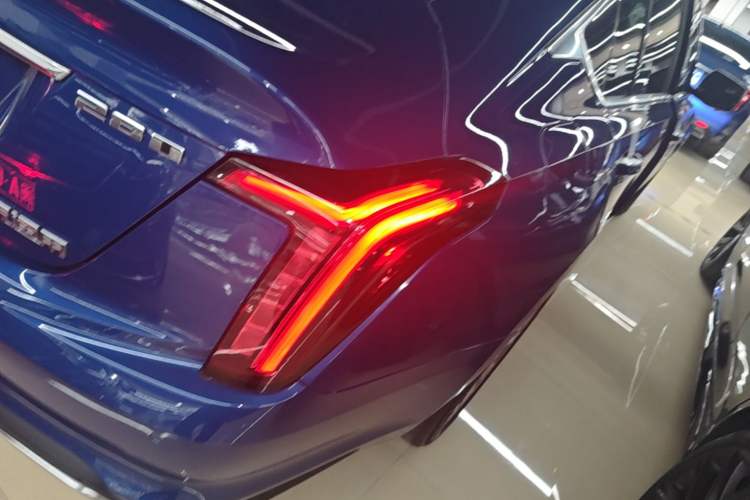 Used Cadillac CT5 2021 Revised 28T Luxury Version Exterior 3