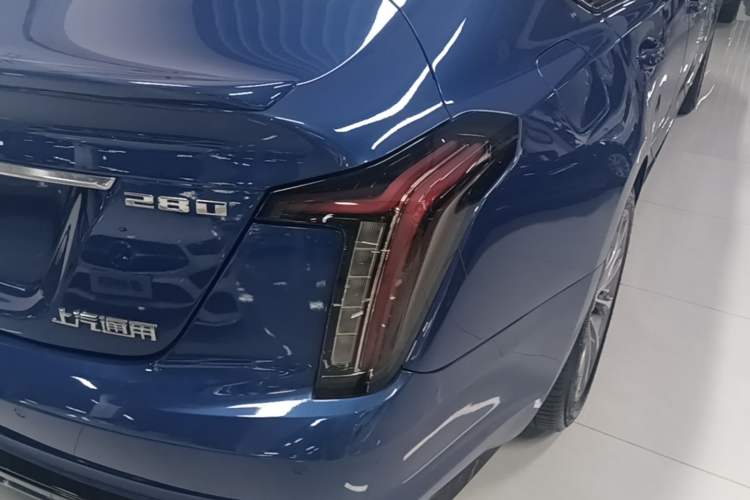 Used Cadillac CT5 2021 28T Advanced Sport Model Exterior 3