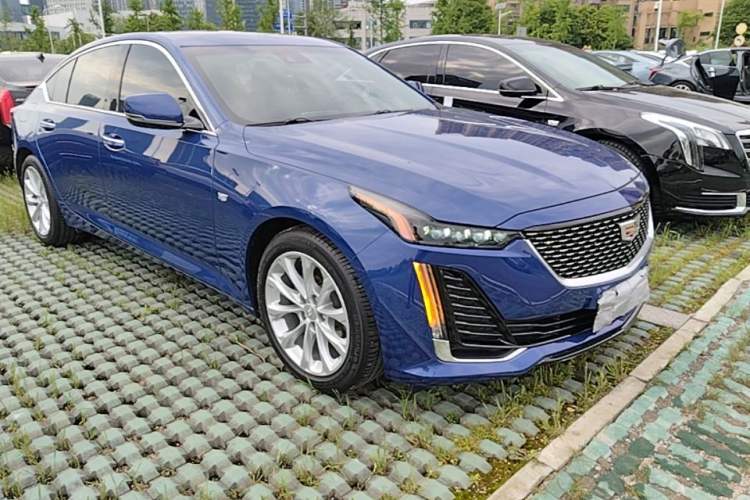 Used Cadillac CT5 2021 28T Luxury Model Front Right 45 Deg