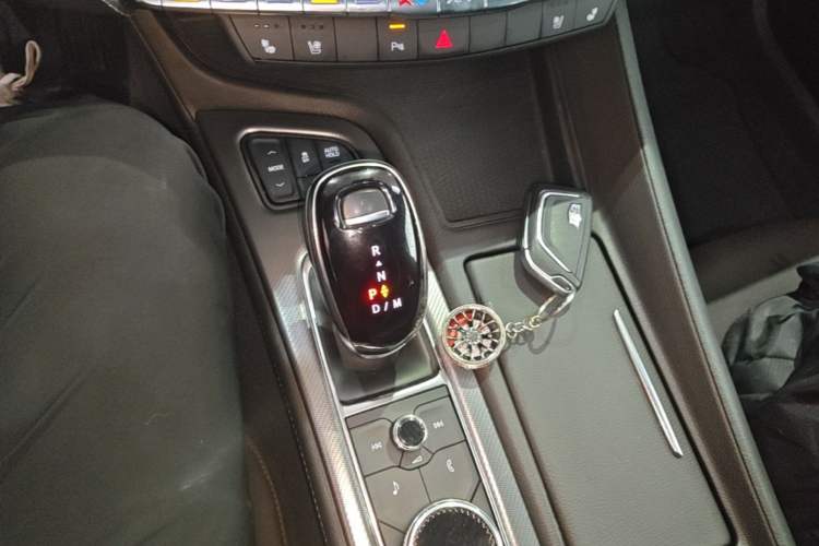 Used Cadillac CT5 2021 28T Advanced Sport Model Gear Lever