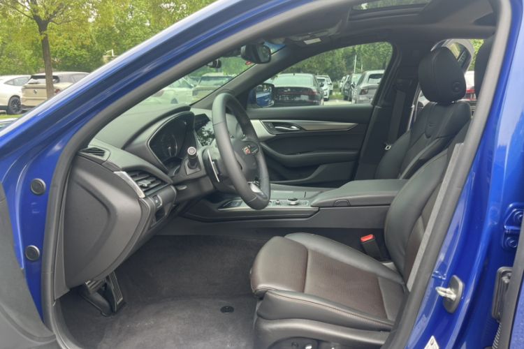 Used Cadillac CT5 2021 28T Advanced Sport Model Interior 1
