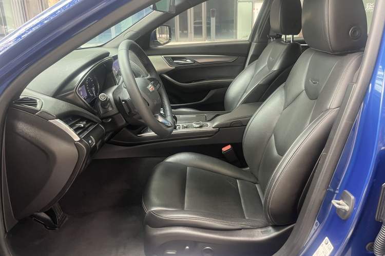Used Cadillac CT5 2021 28T Luxury Model Interior 2