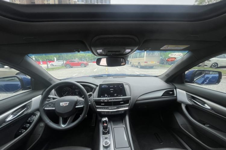 Used Cadillac CT5 2021 28T Advanced Sport Model Interior 3