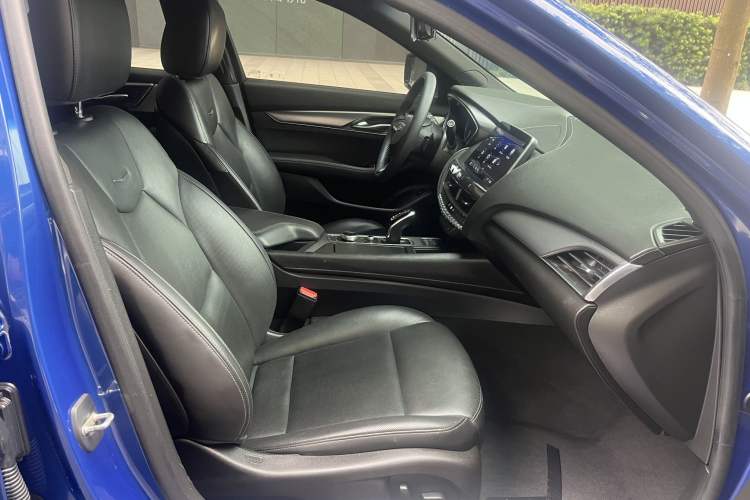 Used Cadillac CT5 2021 28T Luxury Model Interior 6