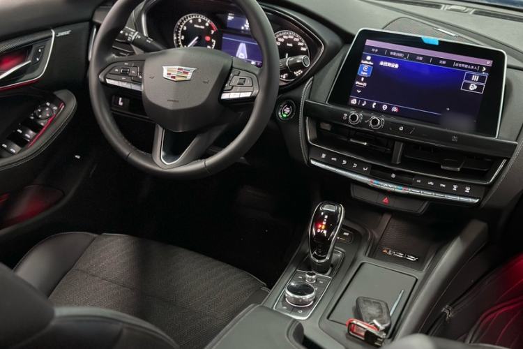 Used Cadillac CT5 2021 28T Tech Edition Interior 8