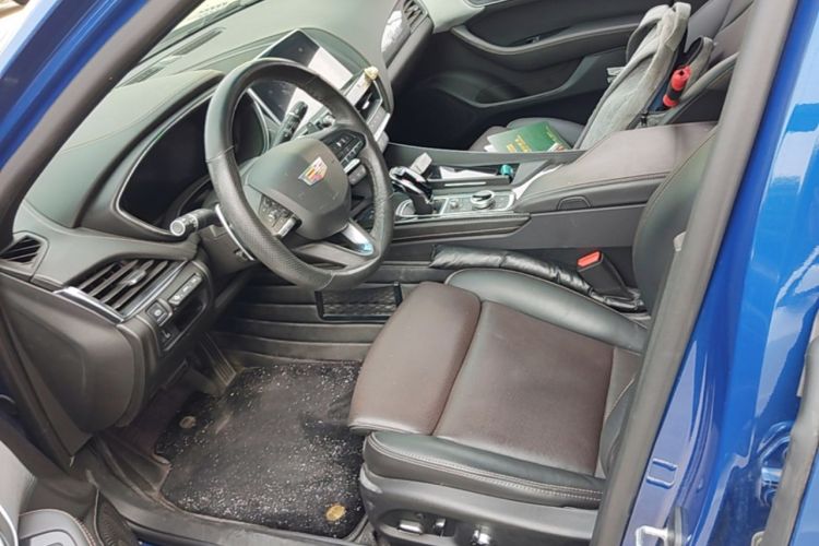 Used Cadillac CT5 2021 28T Platinum Edition Left Front Seat