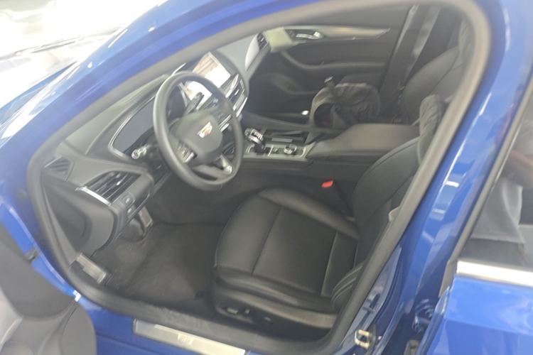 Used Cadillac CT5 2021 28T Prestige Edition Left Front Seat