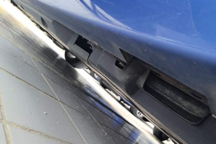 Used Cadillac CT5 2021 28T Tech Edition Left Side Sill