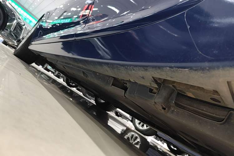 Used Cadillac CT5 2021 28T Luxury Model Left Side Sill