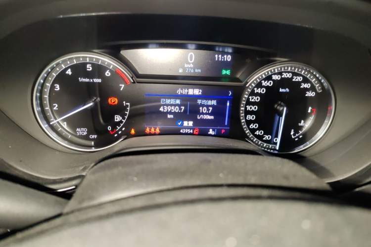 Used Cadillac CT5 2021 28T Luxury Model Odometer Close Up