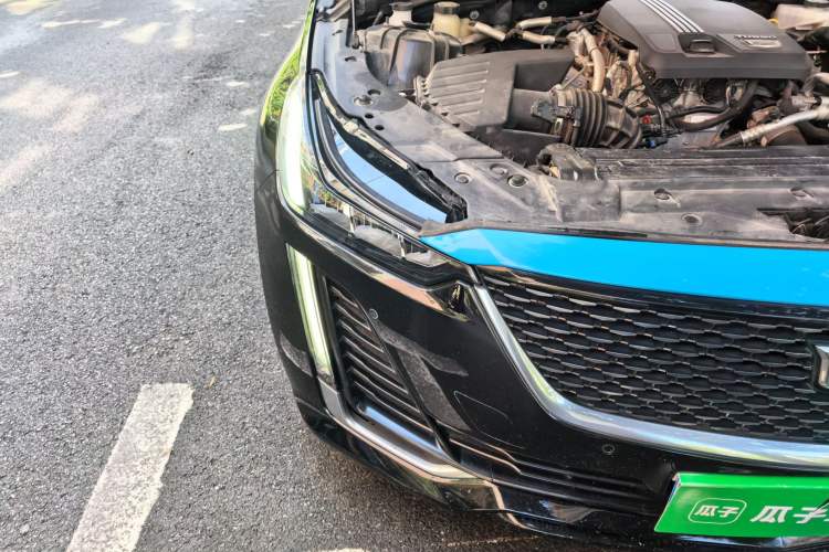 Used Cadillac CT5 2021 Revised 28T Luxury Version Right Front Headlight