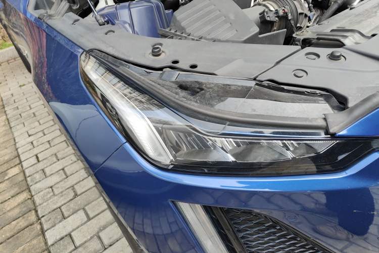 Used Cadillac CT5 2021 28T Platinum Edition Right Front Headlight