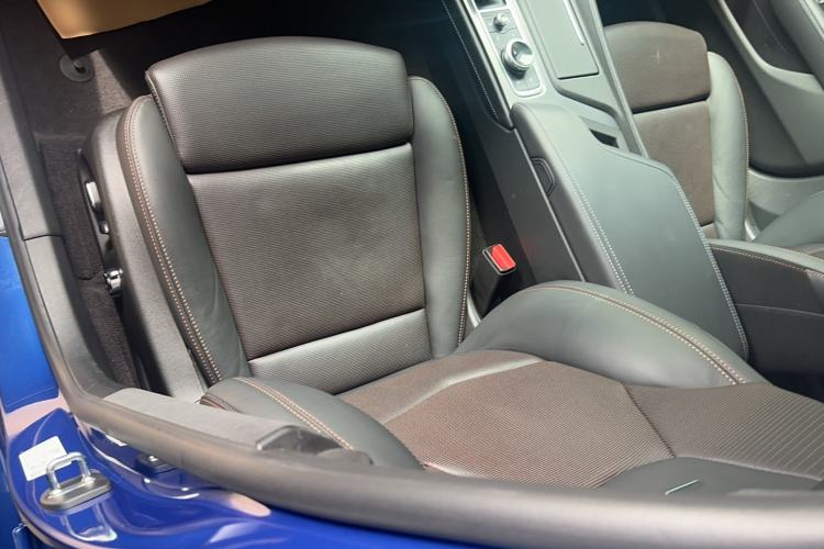 Used Cadillac CT5 2021 28T Advanced Sport Model Right Front Seat