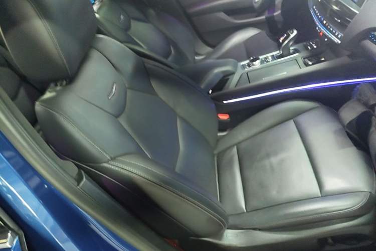 Used Cadillac CT5 2021 Revised 28T Luxury Version Right Front Seat