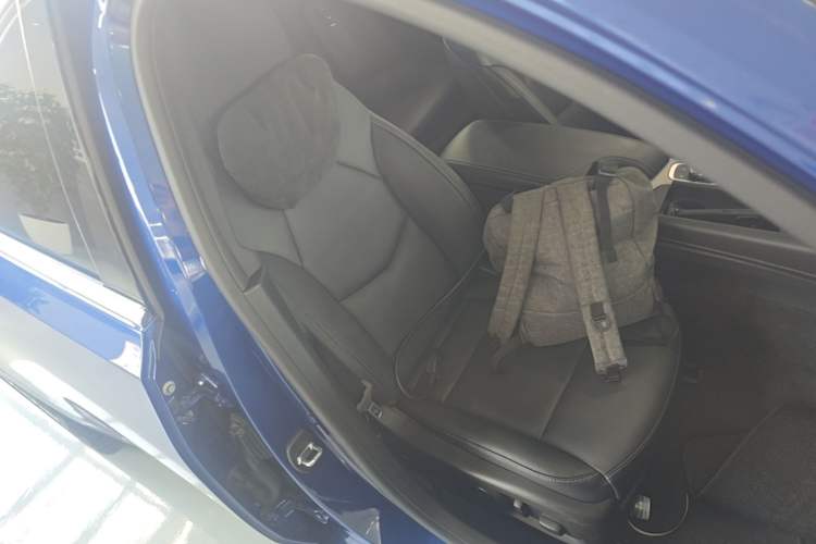 Used Cadillac CT5 2021 28T Prestige Edition Right Front Seat
