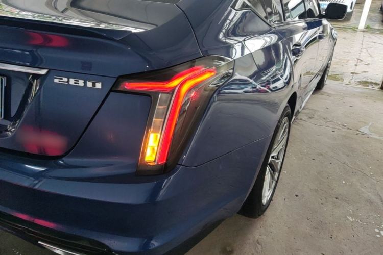 Used Cadillac CT5 2021 28T Advanced Sport Model Right Rear Taillight