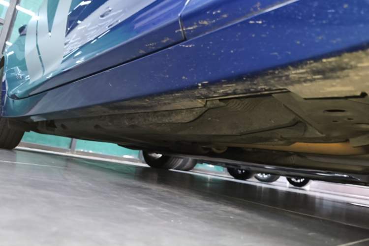 Used Cadillac CT5 2021 28T Luxury Model Right Side Sill