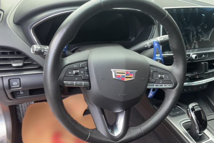 Used Cadillac CT5 2021 28T Prestige Edition Steering Wheel