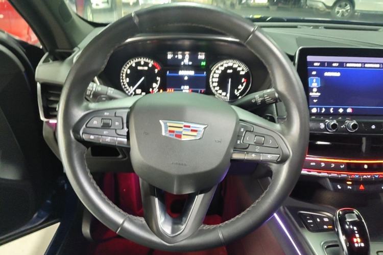 Used Cadillac CT5 2021 Revised 28T Luxury Version Steering Wheel