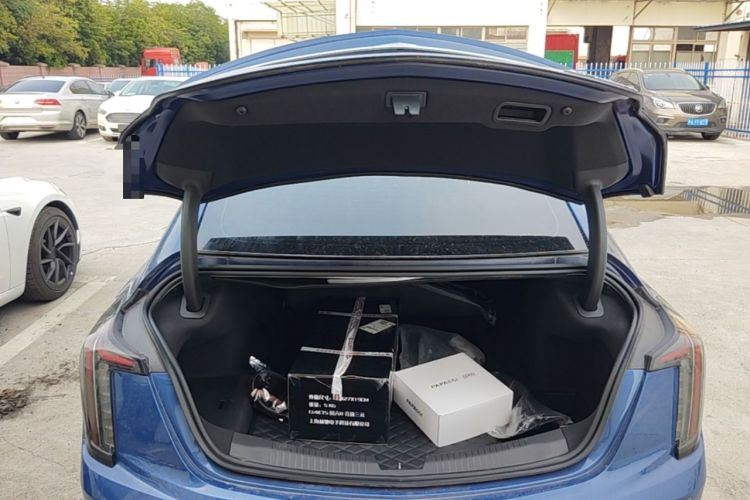 Used Cadillac CT5 2021 28T Platinum Edition Trunk