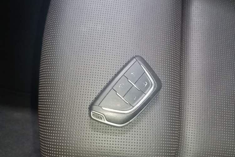 Used Cadillac CT5 2021 28T Advanced Sport Model Vehicle Key