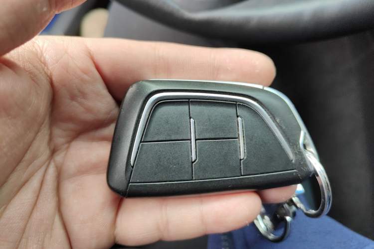 Used Cadillac CT5 2021 28T Platinum Edition Vehicle Key