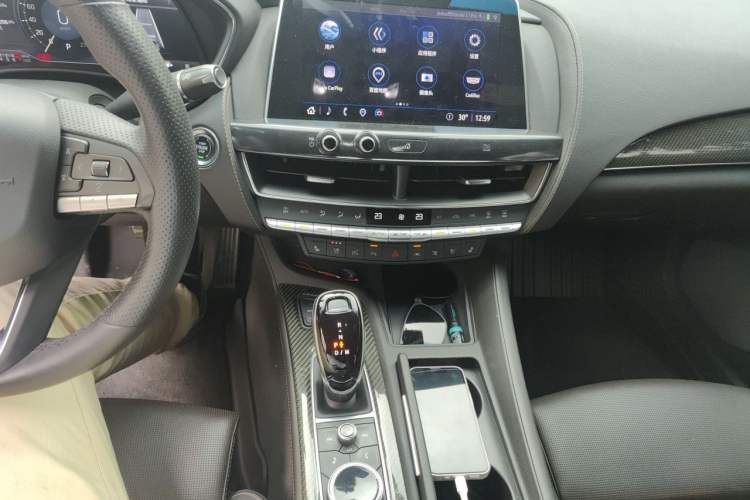 Used Cadillac CT5 2021 28T Platinum Sport Model Audio And AC Panel
