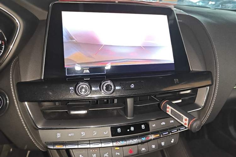 Used Cadillac CT5 2021 Revised 28T Luxury Version Audio And AC Panel