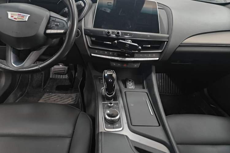 Used Cadillac CT5 2021 28T Luxury Model Audio And AC Panel