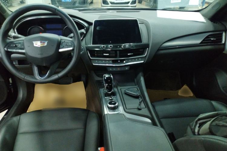 Used Cadillac CT5 2021 Revised 28T Luxury Version Center Console