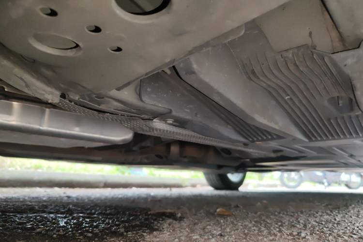 Used Cadillac CT5 2021 28T Advanced Sport Model Chassis Front Left