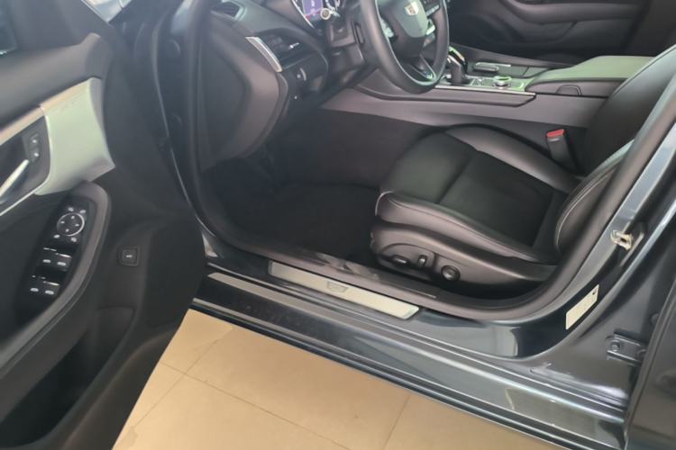 Used Cadillac CT5 2021 28T Luxury Model Driver Seat