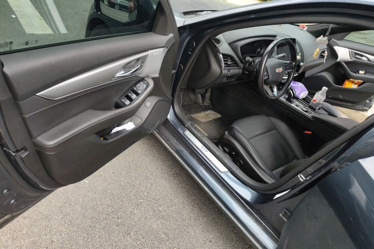 Used Cadillac CT5 2021 28T Luxury Model Driver Seat