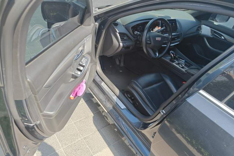 Used Cadillac CT5 2021 28T Luxury Model Driver Seat