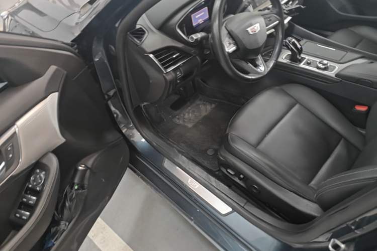 Used Cadillac CT5 2021 28T Luxury Model Driver Seat
