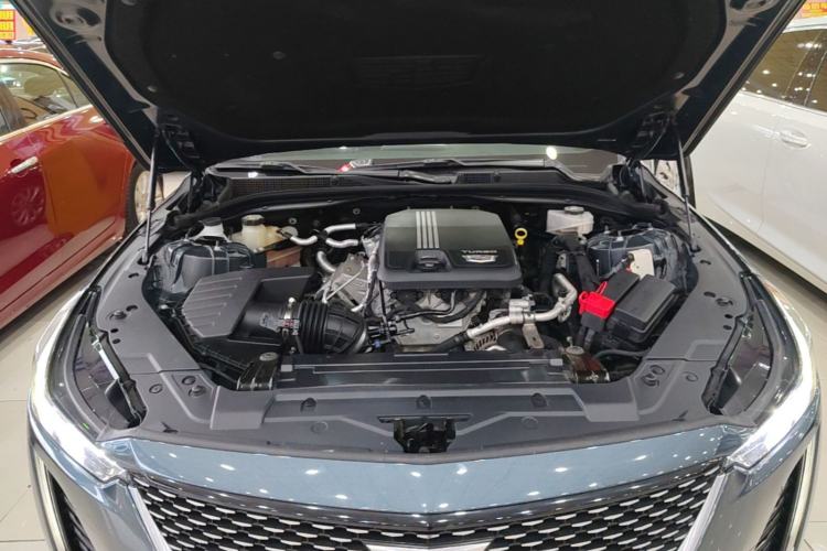 Used Cadillac CT5 2021 28T Luxury Model Engine Bay