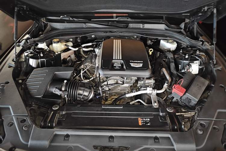 Used Cadillac CT5 2021 Revised 28T Luxury Version Engine Bay