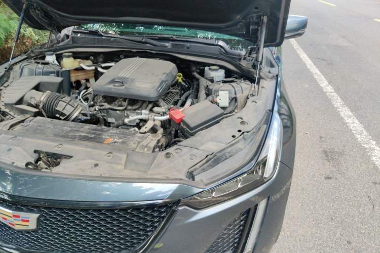 Used Cadillac CT5 2021 28T Advanced Sport Model Engine Bay Left