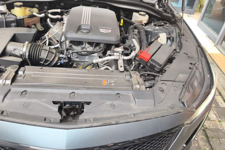 Used Cadillac CT5 2021 Revised 28T Luxury Version Engine Bay Left