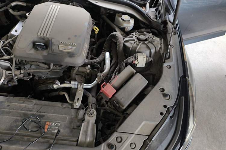 Used Cadillac CT5 2021 28T Luxury Model Engine Bay Left