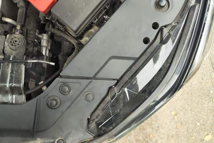 Used Cadillac CT5 2021 28T Advanced Sport Model Engine Bay Left