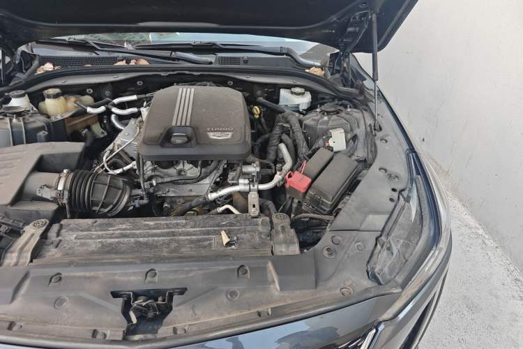 Used Cadillac CT5 2021 28T Luxury Model Engine Bay Left