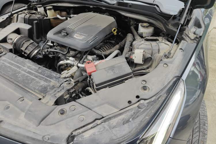 Used Cadillac CT5 2021 28T Luxury Model Engine Bay Left