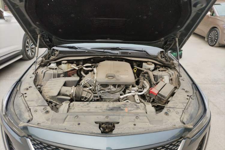 Used Cadillac CT5 2021 28T Luxury Model Engine Bay