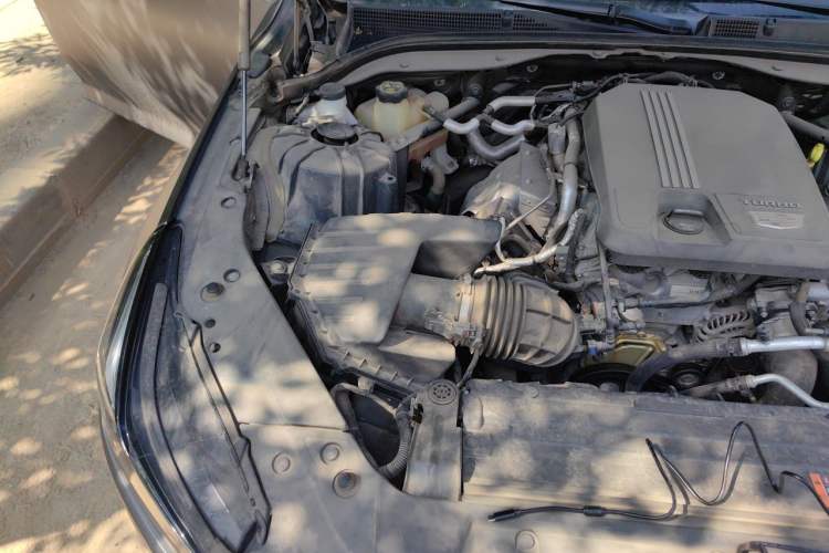 Used Cadillac CT5 2021 28T Luxury Model Engine Bay Right