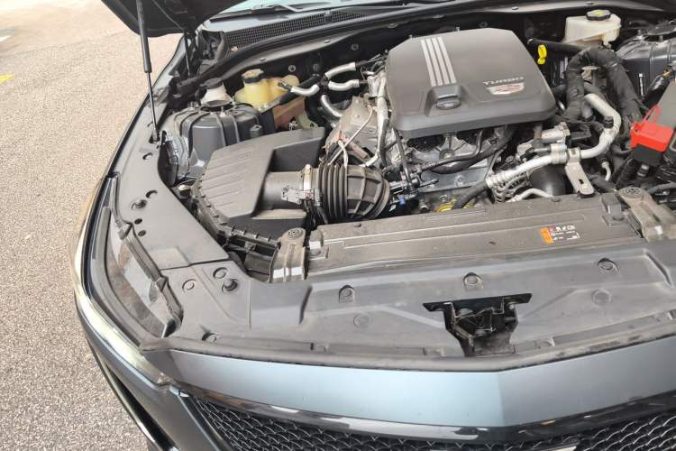 Used Cadillac CT5 2021 Revised 28T Luxury Version Engine Bay Right