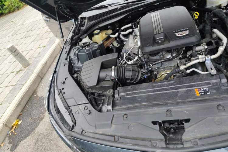 Used Cadillac CT5 2021 28T Luxury Model Engine Bay Right