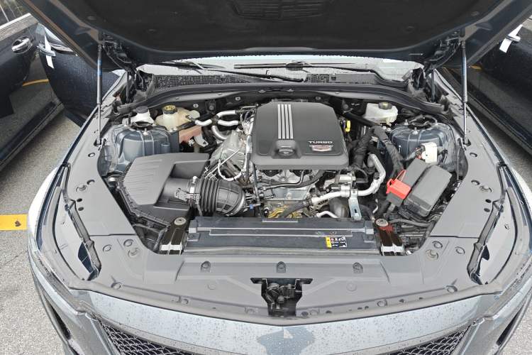 Used Cadillac CT5 2021 28T Platinum Edition Engine Bay