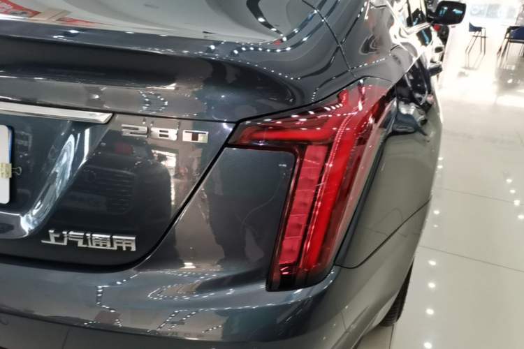 Used Cadillac CT5 2021 Revised 28T Luxury Version Exterior 3