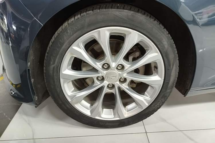 Used Cadillac CT5 2021 28T Luxury Model Exterior 4